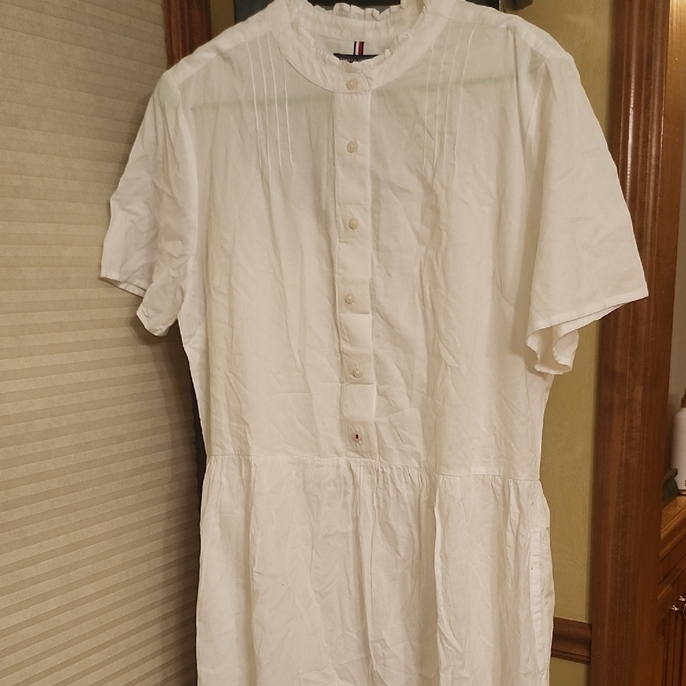 Quantity Of 2,. Women's Tommy HilfigerWhite Short Sleeve Dresses (Identical)